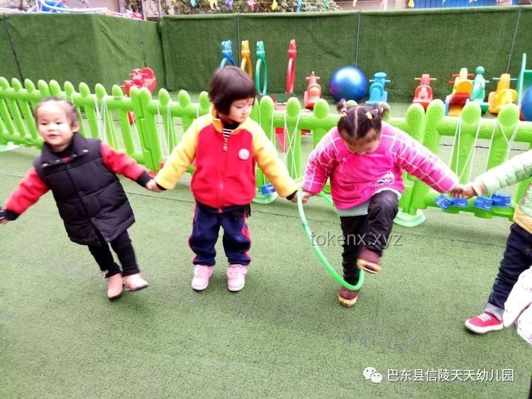 幼儿园放假，跳绳小白变身小达人的亲子之旅👣